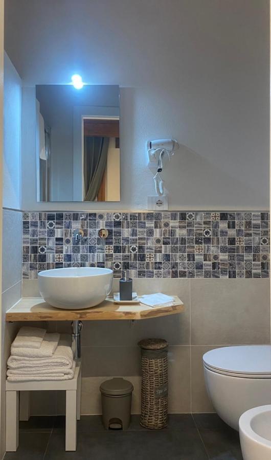 Casa Raffaela Hotell Marina Di Pisa Exteriör bild