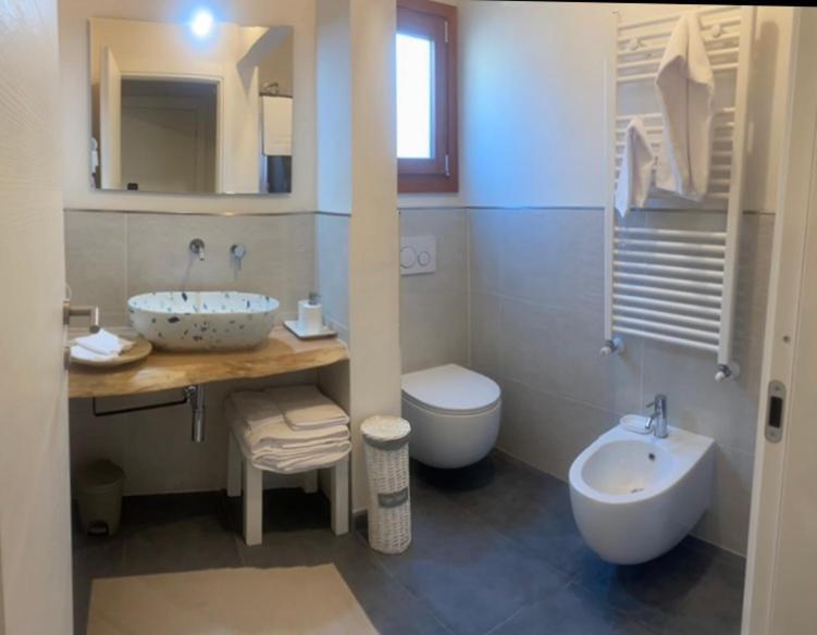 Casa Raffaela Hotell Marina Di Pisa Exteriör bild