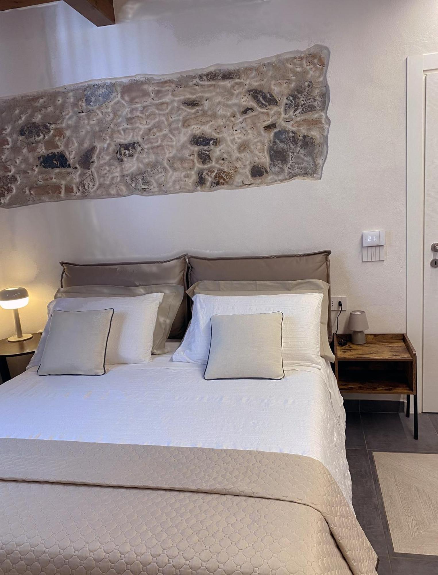 Casa Raffaela Hotell Marina Di Pisa Exteriör bild